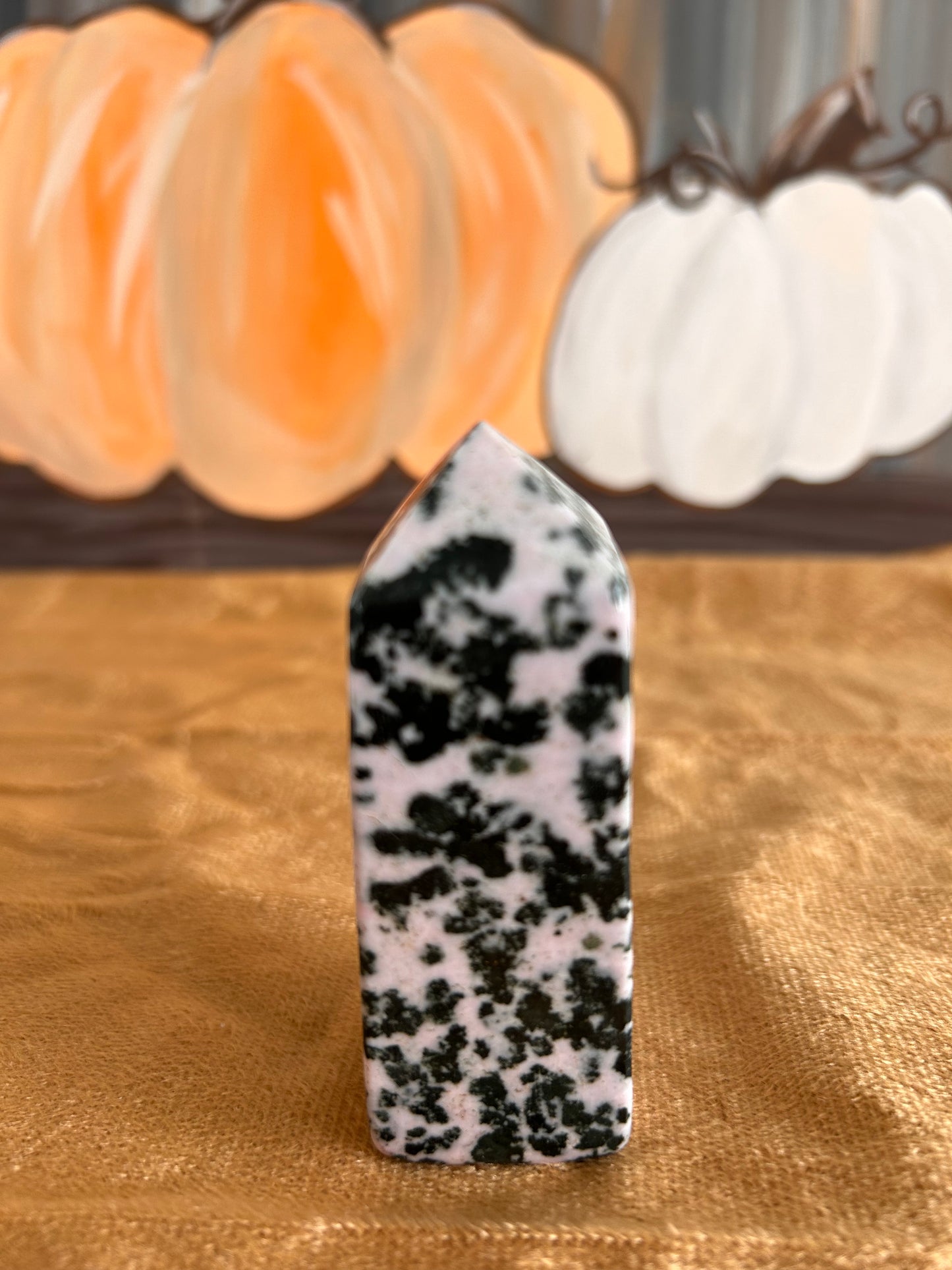 Pink Snowflake Obsidian, Tower