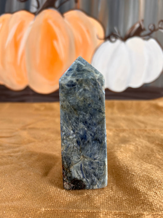 Blue Kyanite, Tower