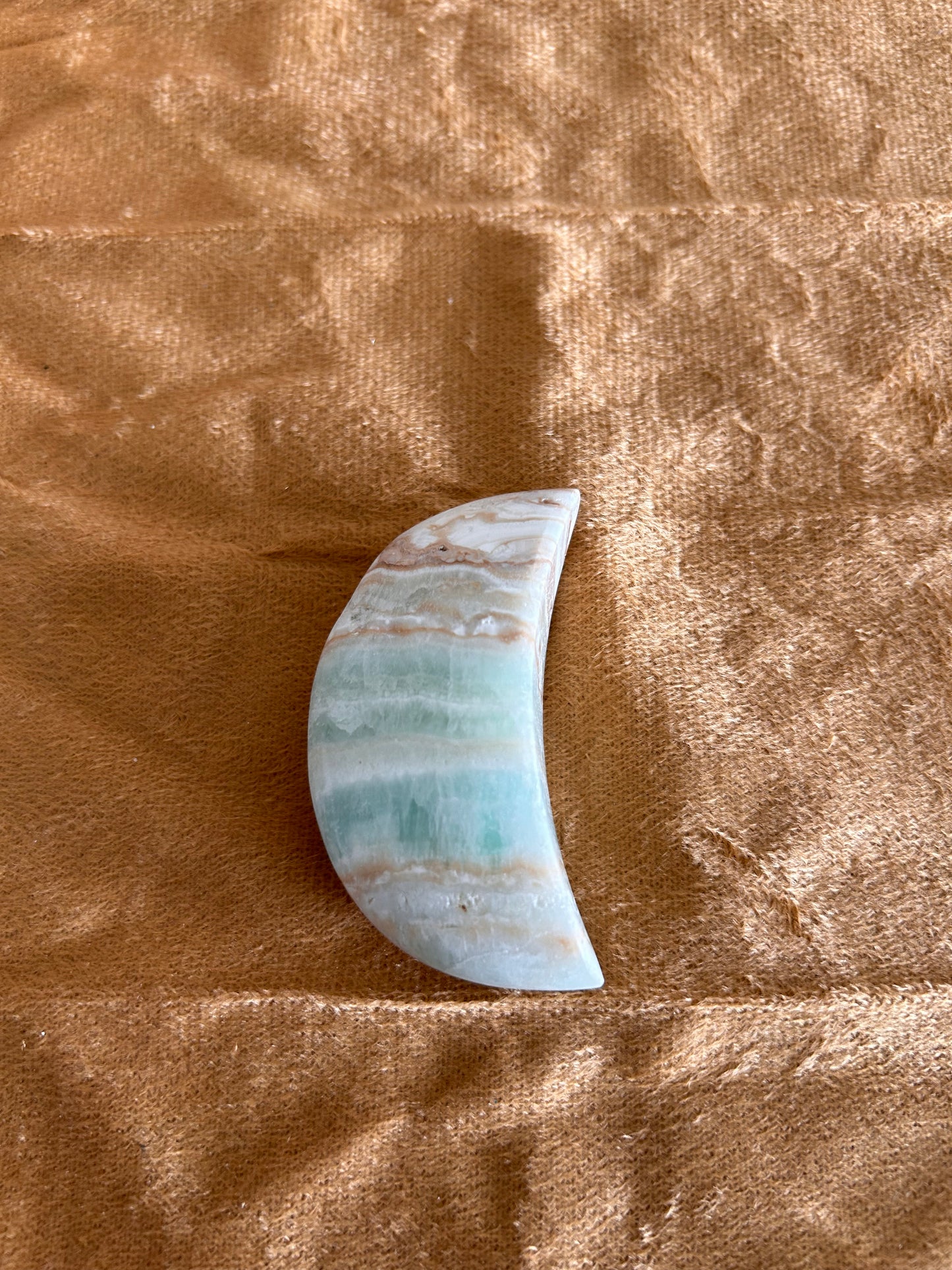 Caribbean Blue Calcite, Moon